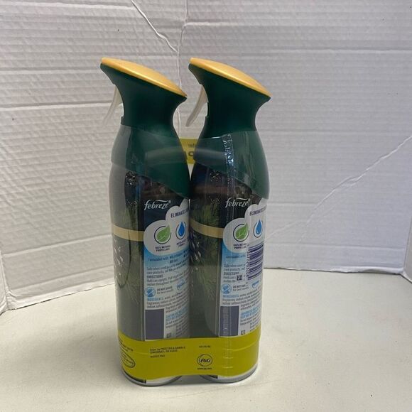 FEBREZE Limited Edition Winter Spruce Air Freshener 2 Bottles 8.8 Oz.each - Picture 5 of 5